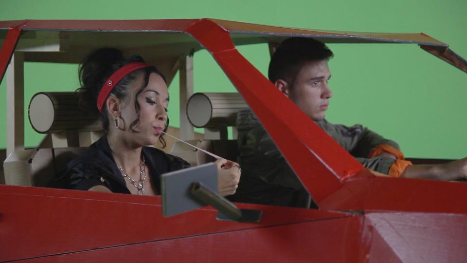 5 Explosiones de un Ford Pinto / Ryan Rivadeneyra