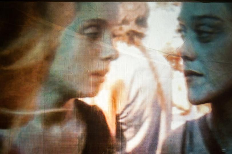 Tallar-se una ungla per netejar la merda de les altres // Sergi Botella