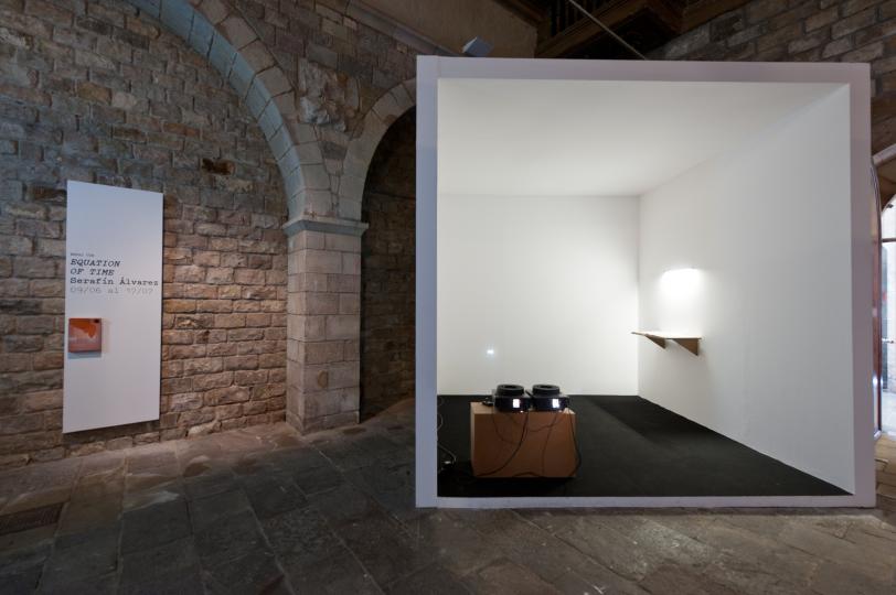 Equation of time / Serafín Álvarez