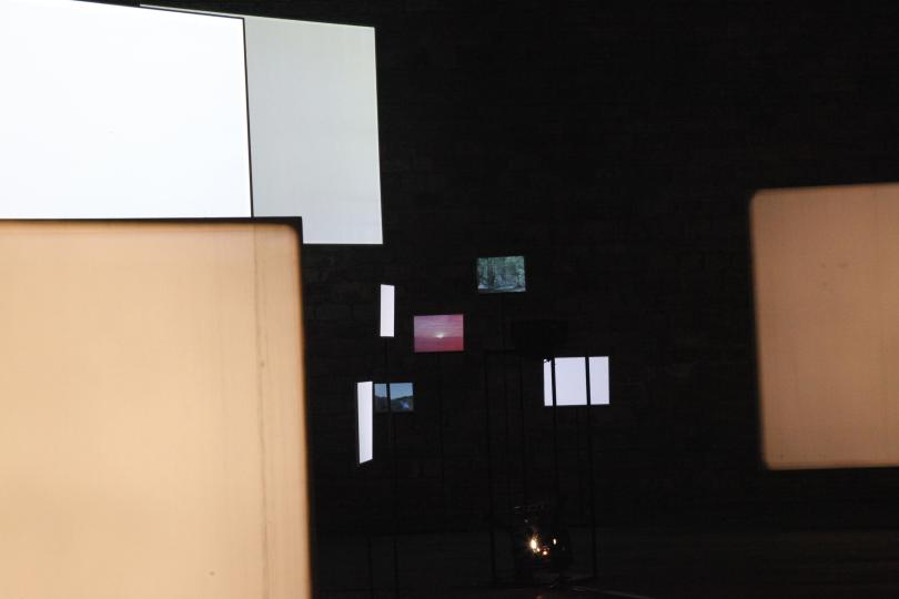 el otro aquí, de valentina alvarado y carlos vásquez