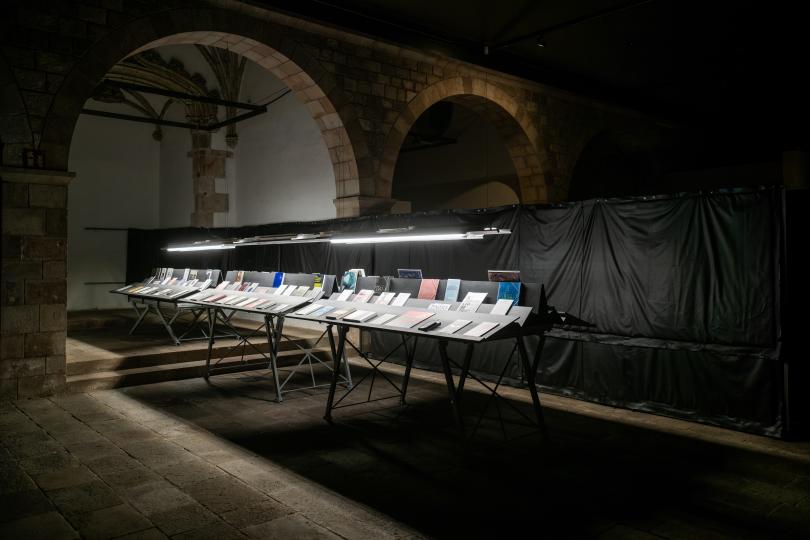 Entre les pedres. 30 anys de La Capella