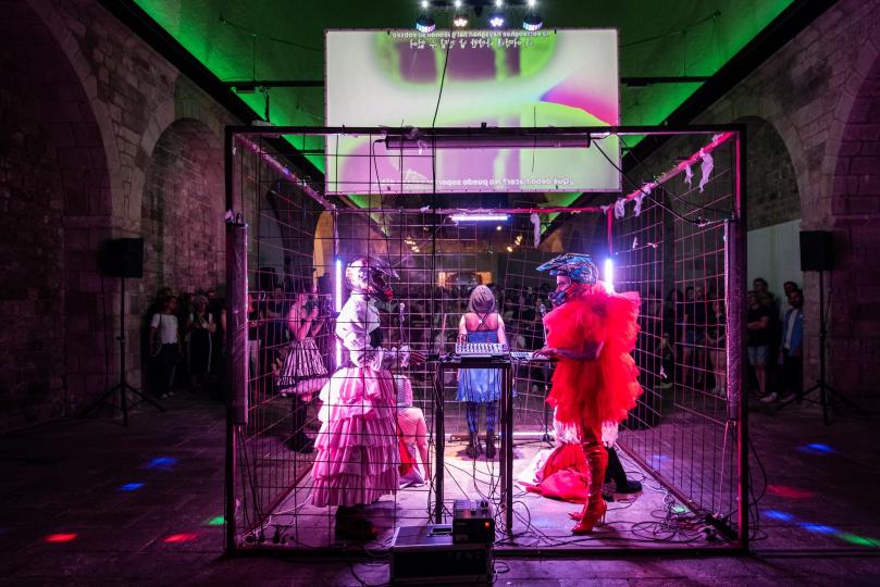 The accelerationist opera