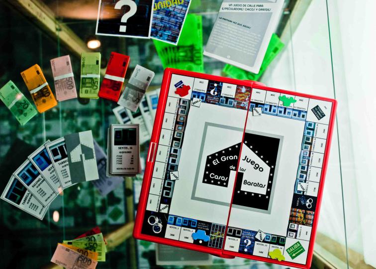 El Gran Juego de las Casa Baratas // Julian Chamorro i Marta Callén