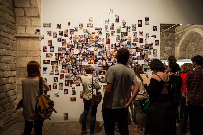 Tallar-se una ungla per netejar la merda de les altres // Sergi Botella