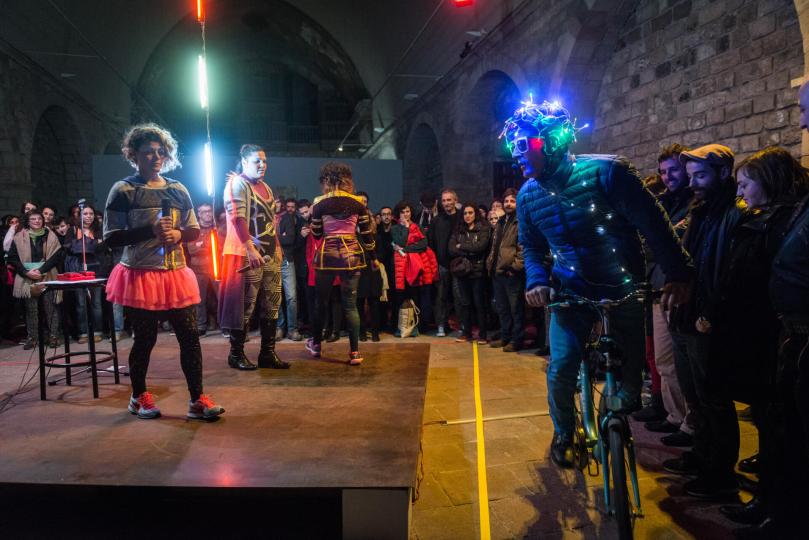 ProdCouchsurfing amb Les Salo's / Les Salonnières