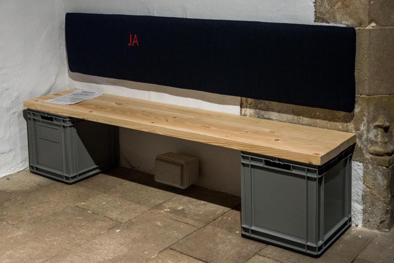 ANDREA BÜTTNER Benches