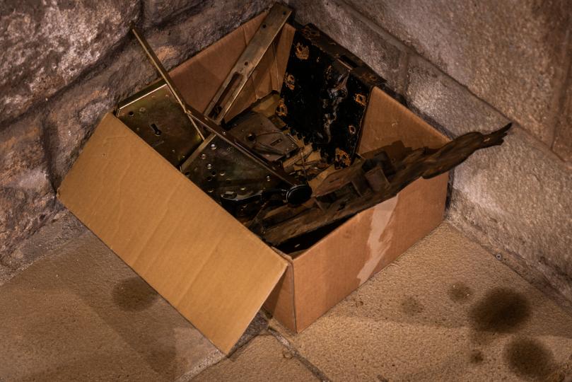 Luz Broto, Extreure els panys