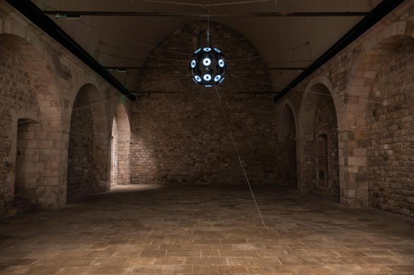 Otra luz cegadora (Una altra llum enlluernadora) 