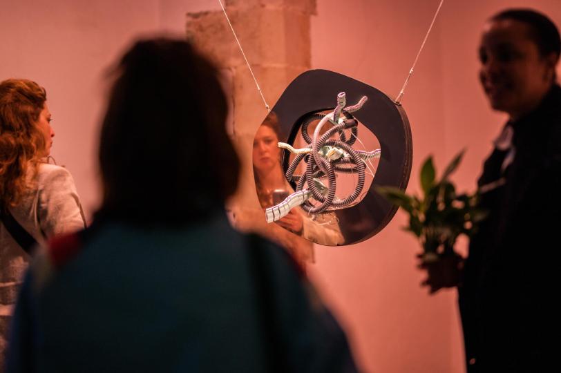 Hipertèlia, Mónica Rikić 