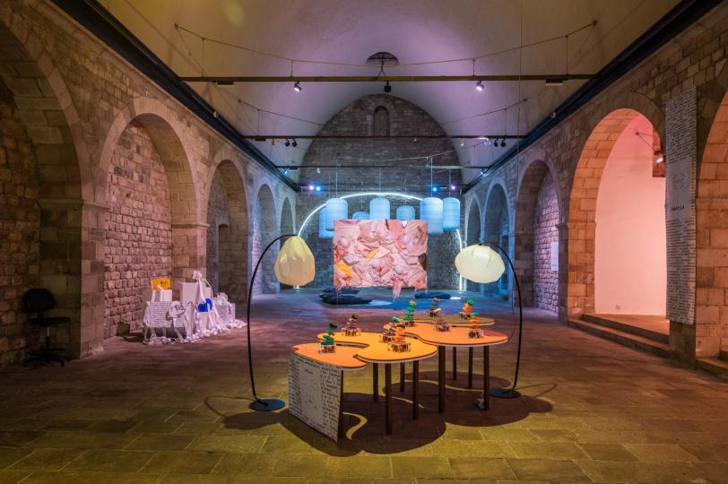 Hipertèlia, Mónica Rikić 